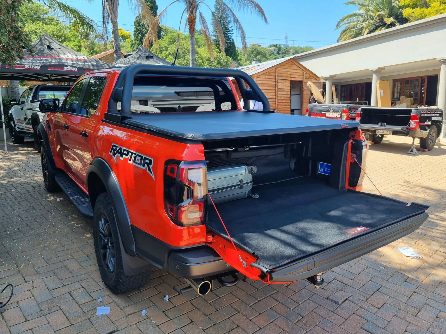 tonneau KING® tri-fold® Soft cover